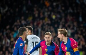 Barcelona aplastó al Valencia 7-1 y amenaza a los líderes Real Madrid y Atlético de Madrid