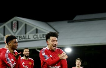 Manchester United le ganó al Fulham 1-0 con tanto del argentino Lisandro Martínez