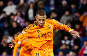 Real Madrid goleó al Real Valladolid 3-0 con «triplete» de Mbappé y comanda la Liga de España
