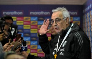 Uruguayo Jorge Fossati no es más técnico de la Selección Peruana