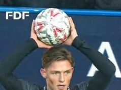 Oliver Sonne debutó hoy con el Burnley que avanzó de ronda en la FA Cup al vencer a Reading 3-1