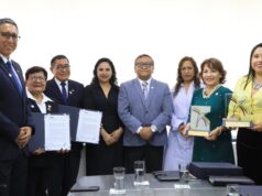 Sineace entregó distintivos de acreditación a dos programas de estudios de la Universidad Nacional de Trujillo