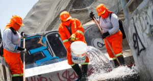 Municipio lleva acabo operativo de limpieza integral en la Bajada de Pescadores.
