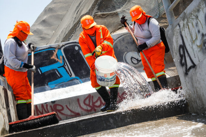 Municipio lleva acabo operativo de limpieza integral en la Bajada de Pescadores.