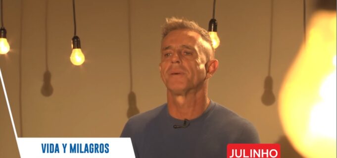 Julinho llora en set de Milagros Leiva