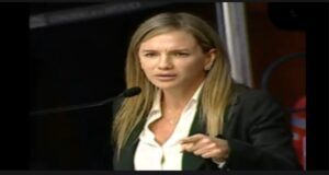 Fiscalía de la Nación presenta denuncia constitucional contra Luciana León por tráfico de influencias