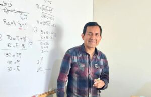 Con el increíble método del andamiaje profesor rompió su record con 145 ingresantes a la UNI