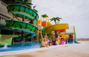 Castillo de Chancay inaugura gran parque acuático frente al mar