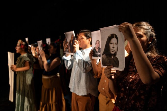 «La Edad de la Ciruela», un viaje a través de los recuerdos de dos hermanas