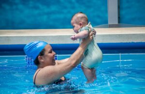 ¡Diversión y aprendizaje en el agua! Talleres de Aquabebé en la Piscina Municipal de Pueblo Libre