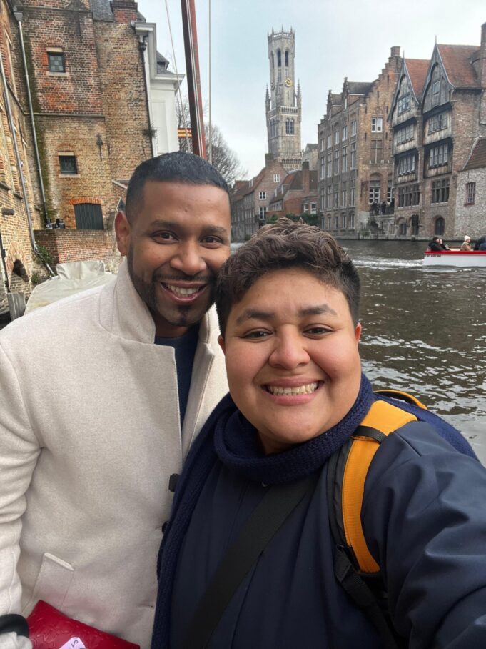 Peruana conquista París con su ‘Mochila Latina’