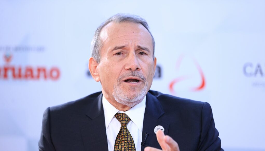 Canciller Elmer Schialer confirma que más de 70 peruanos serán deportados por el gobierno de Estados Unidos