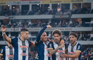Alianza Lima igualó con LDU 1-1 en la “Noche Blanca” efectuada en Quito