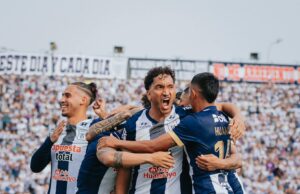Alianza Lima venció a Emelec de Ecuador 2-0 en el estreno oficial ante sus hinchas en Matute