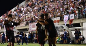 Alianza Lima cerró con derrota ante Morón 2-1 su gira por Argentina