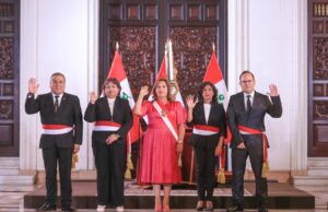 Presidenta Dina Boluarte toma juramento a nuevos ministros de Estado