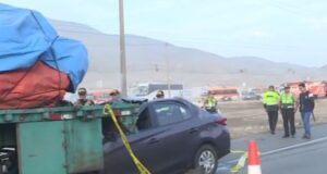 Panamericana Norte: choque de auto con tráiler deja tres personas fallecidas