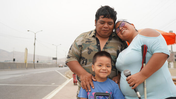 Historias que nos unen: un amor que se escucha, se siente y se vive sin barreras