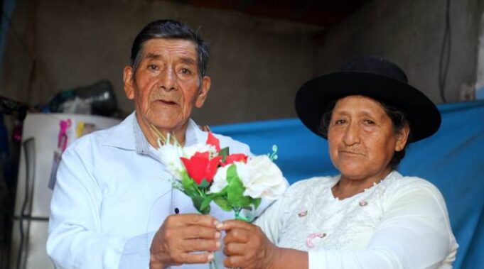 San Valentín: conoce a los usuarios de Pensión 65 que renovaron sus votos tras unir sus vidas por más de 5 décadas