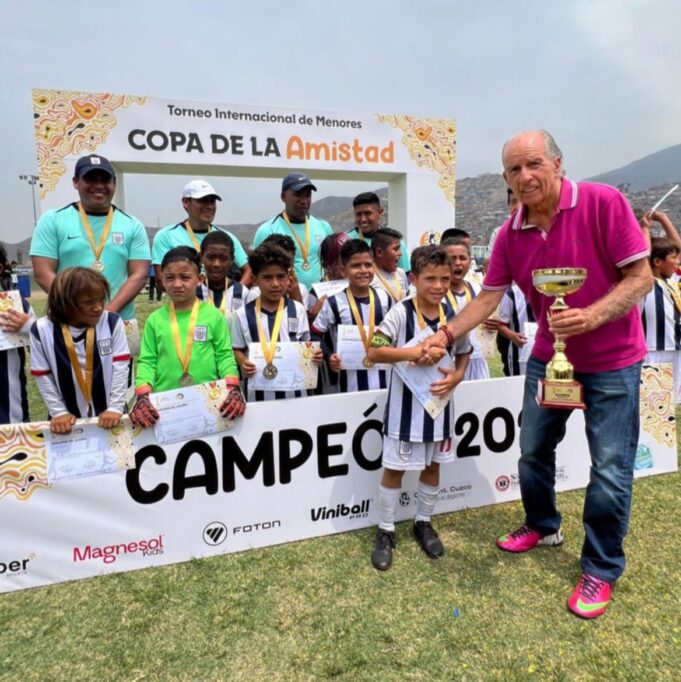 Culminó con éxito la 40 edición de la Copa de la Amistad que organiza la Academia Deportiva Cantolao