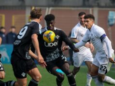 Nápoles cayó ante Como 2-1 y cedió la punta al Inter de Milán en el Calcio Italiano