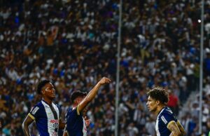Alianza Lima con once alterno le ganó a Juan Pablo II por 1-0 con gol de Paolo Guerrero