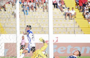 Alianza Atlético le ganó a Alianza Lima en su Aniversario 3-1 en gran segundo tiempo