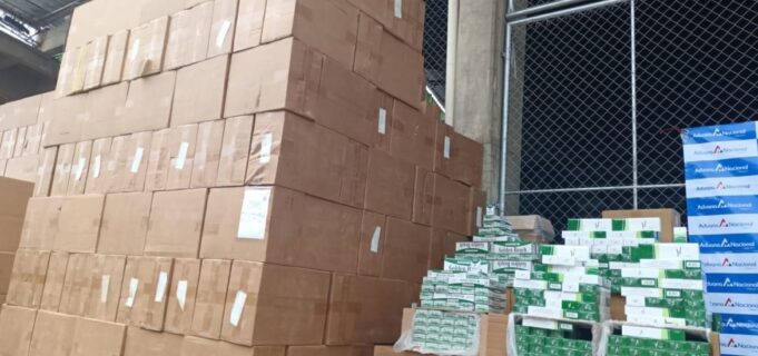 12 millones de cigarrillos ilegales con destino a Perú fueron incautados en Bolivia