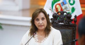 Boluarte: “No permitiremos ideas violentistas ni ideologías de género en las escuelas”