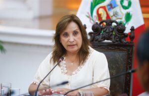 Boluarte: “No permitiremos ideas violentistas ni ideologías de género en las escuelas”