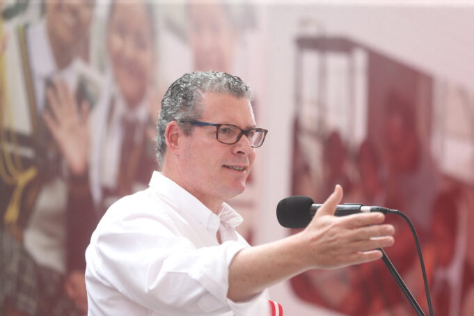 Gobierno inaugura en Huaycán la vigésima segunda Escuela Bicentenario