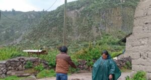 Arequipa: caída de huaico afecta varias viviendas y vías carrozables en distrito de Tauría