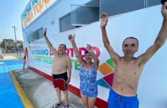 Natación para adultos mayores y personas con discapacidad