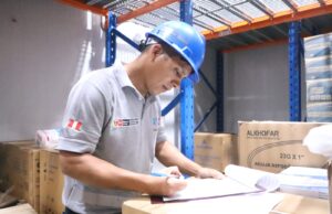 Almacén Especializado de la Diris Lima Centro obtiene certificación en Buenas Prácticas de Almacenamiento