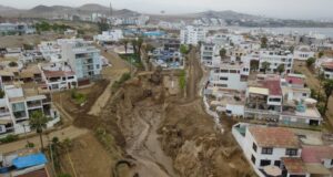 Huaico llega a Punta Hermosa: alertas por restricciones de vías y playas
