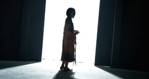 «La Bruja: La Cacería» acción sobrenatural(VIDEO)