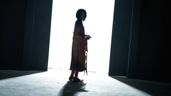 «La Bruja: La Cacería» acción sobrenatural(VIDEO)