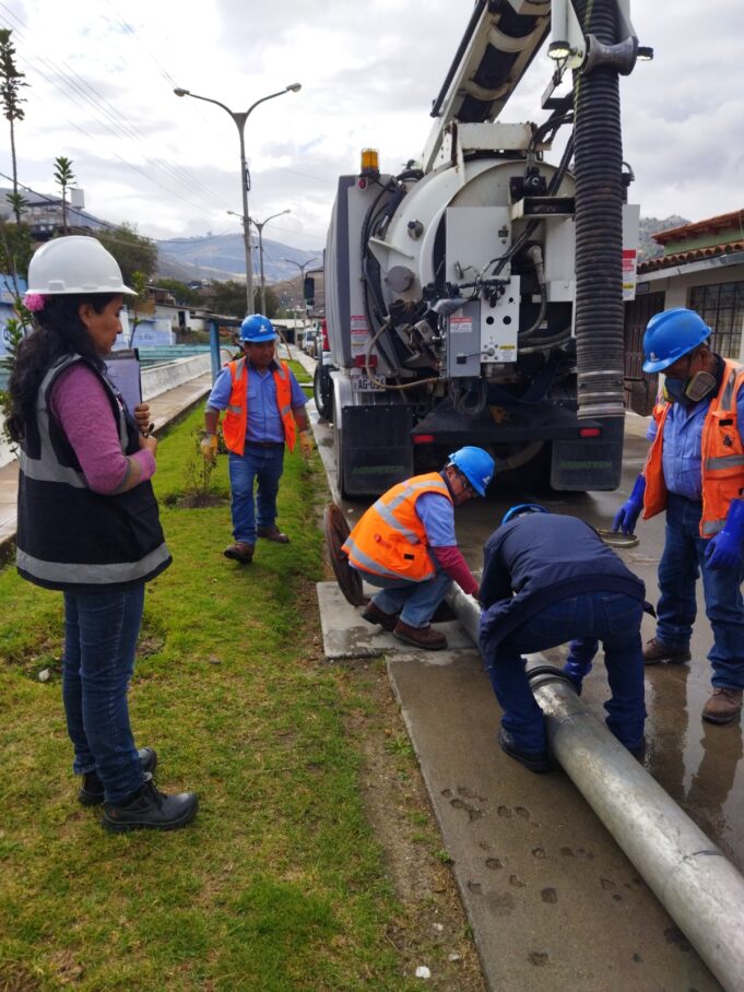 Más de 1,800 operarios de 38 EPS obtienen su certificación de competencias laborales en 22 regiones del país