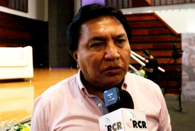 Sutep reunirá firmas para presentar demanda de inconstitucional contra ley de destitución automática de docentes