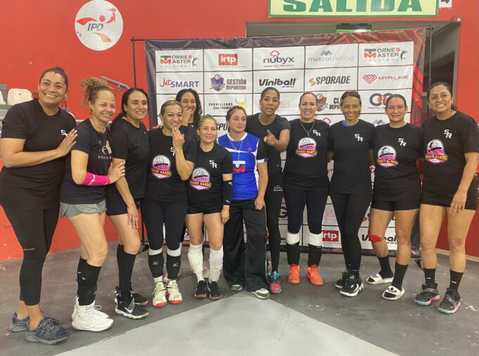 Las Leyendas del vóley llegan al Callao : en Torneo Máster de Voleibol edición 2025