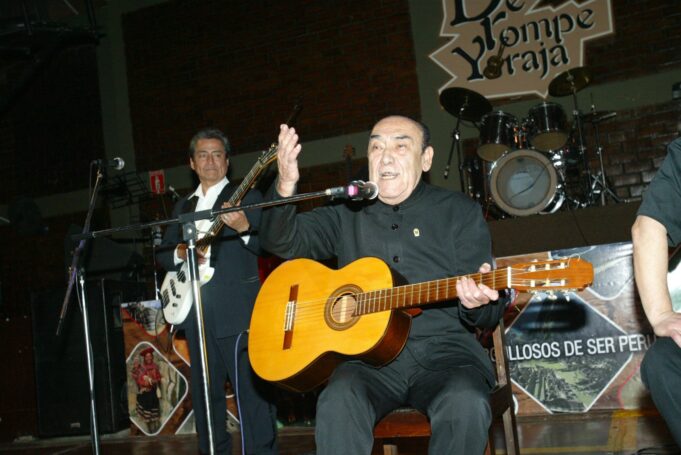 Vuelve “Óscar Avilés, 100 años de peruanidad”