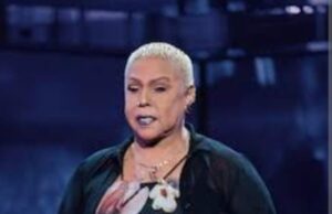 Leyenda viva: Lucía de la Cruz celebra su infatigable treyectoria sobre el escenario «Los 60 de Lucía: con el alma»