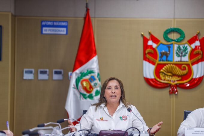 Presidenta Boluarte dispone revisión de puentes a nivel nacional y coordina acciones para atender emergencia por lluvias