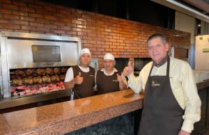 «Las Canastas” celebra 38 años afianzando su sabor en el Perú