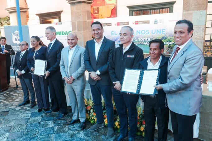 Trabajo articulado entre el Municipio, Gobierno Central y Newmont ALAC permitirá el cierre de brechas por déficit hídrico en Cajamarca