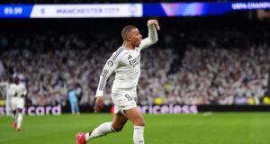 Real Madrid con tres goles de Mbappé le ganó al City 3-1 y avanzó a Octavos de Champions