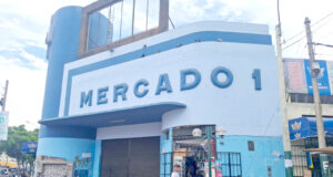 Cierre abusivo y sin sentido, entrevista al abogado de los comerciantes, Jean Cayupe