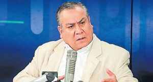 Ejecutivo anuncia reestructuración del Estado