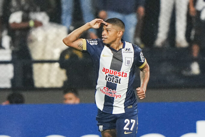 Alianza Lima venció a Nacional de Paraguay por 3-1 y avanzó a Fase 2 y se medirá con Boca