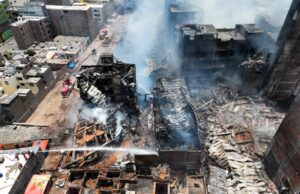 Incendio Barrios Altos:Declaran en emergencia Centro de Lima, almacenes los clausuran y vuelven abrir